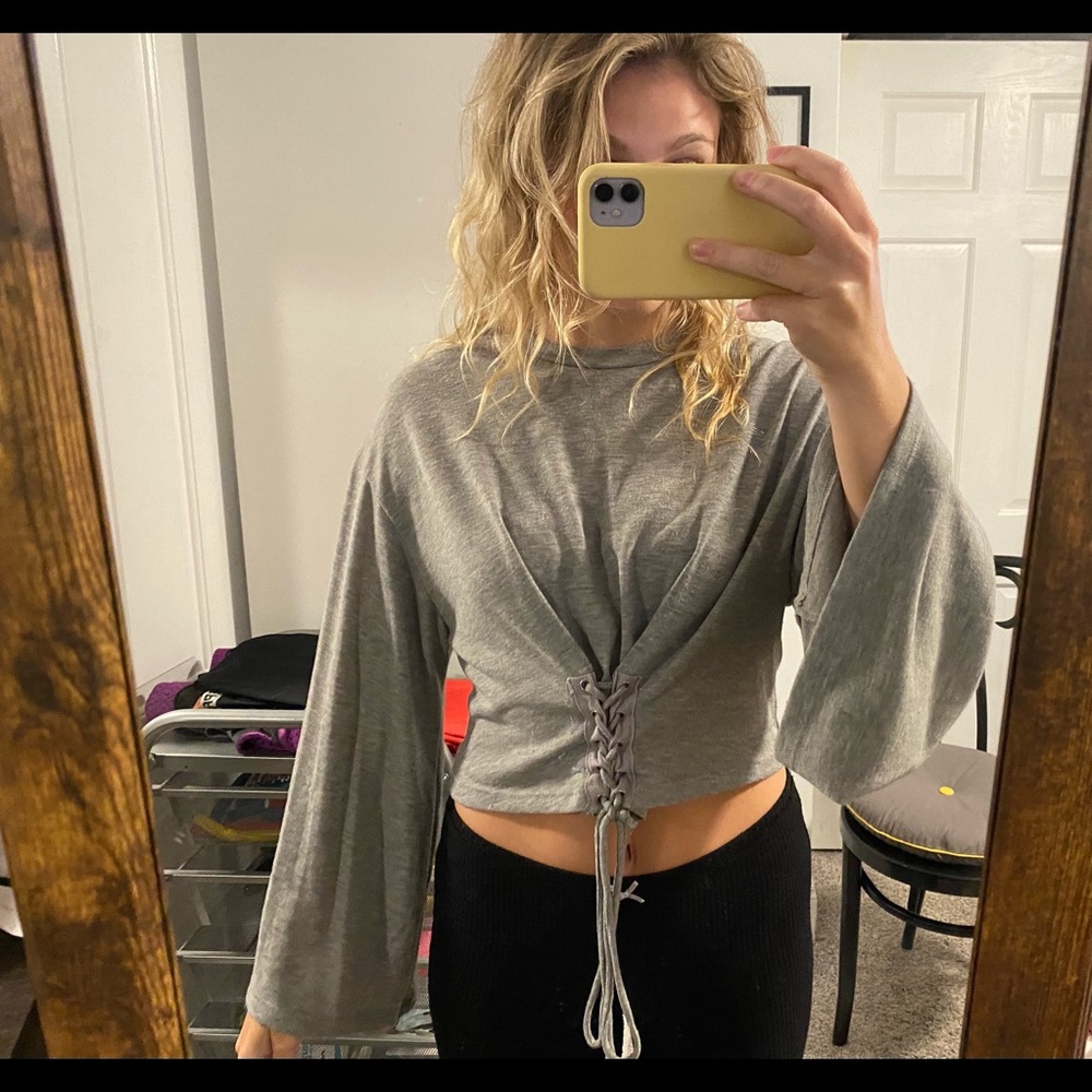 Grey Longsleeve shirt Small
